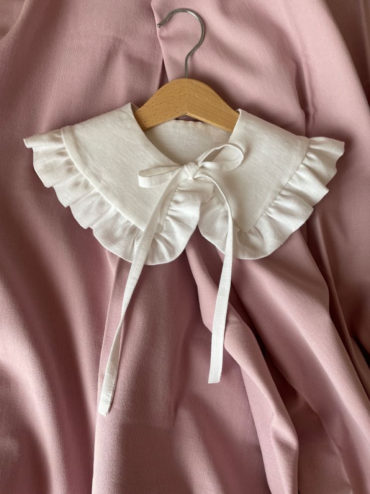 Detachable Collar
