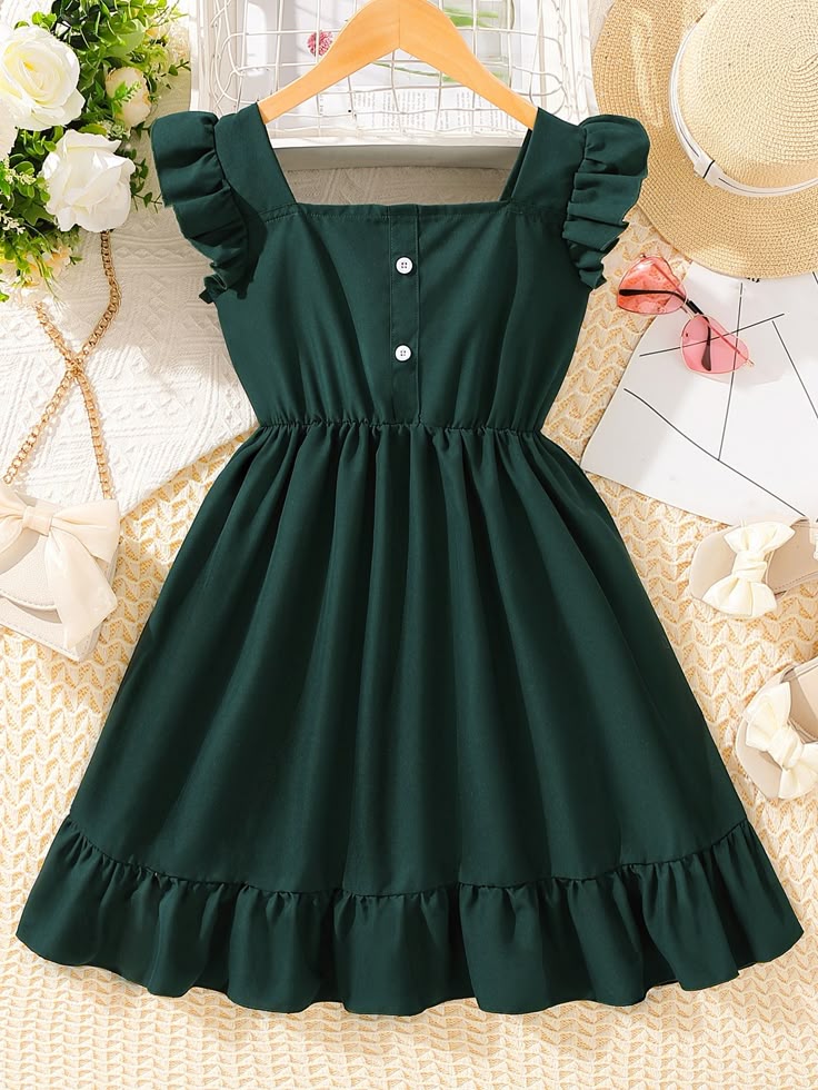 Ruffle Trim Button
