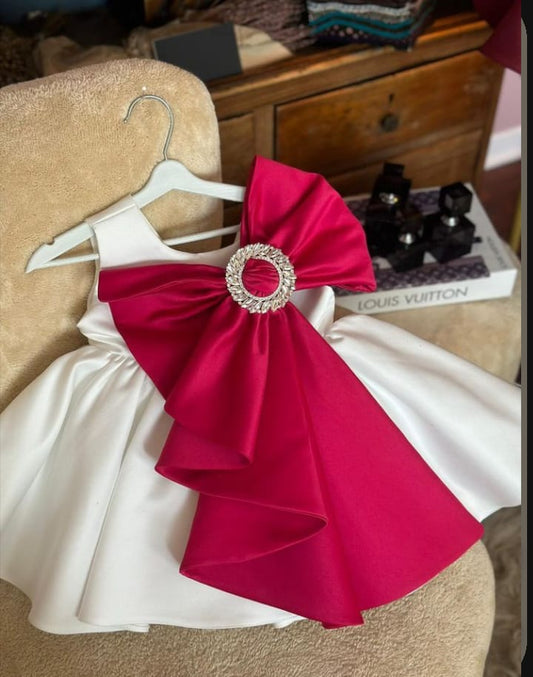 Bow Queens