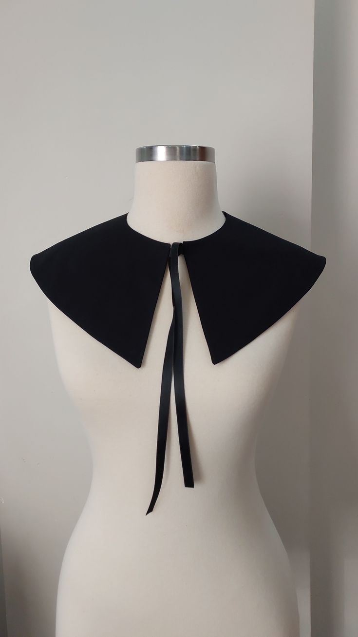 Detachable Collar