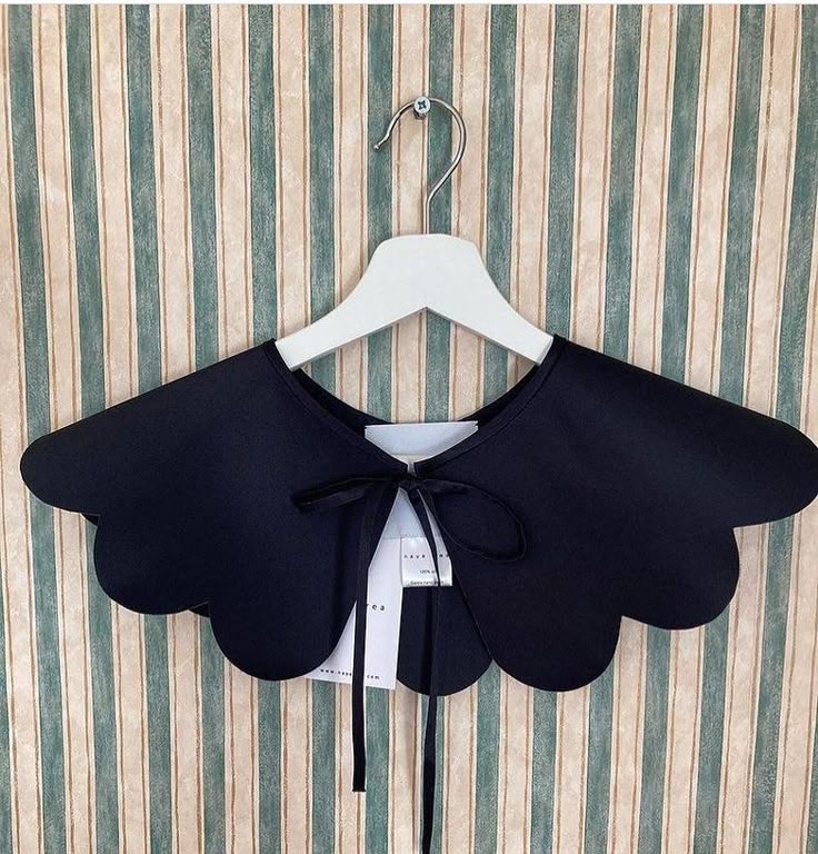 Detachable Collar